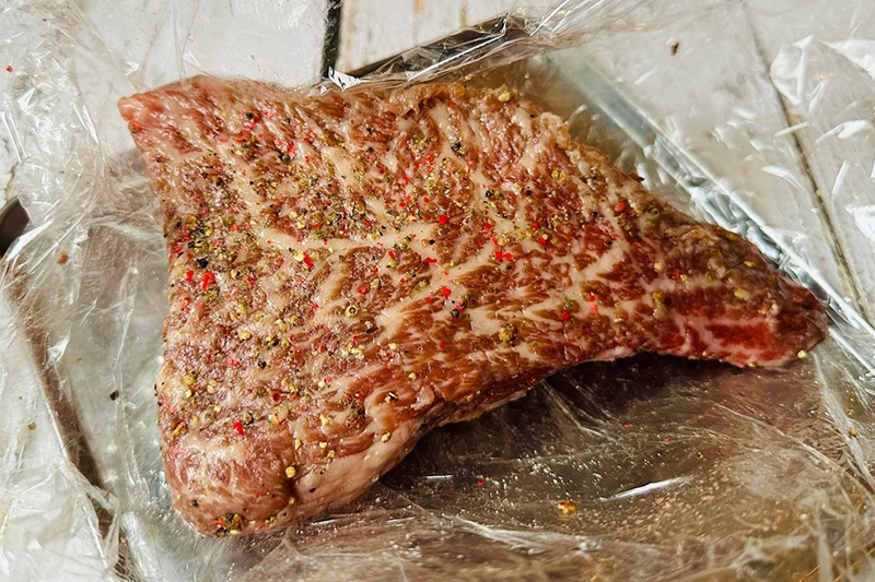 米沢牛 ローストビーフ用塊肉(モモ) 写真2