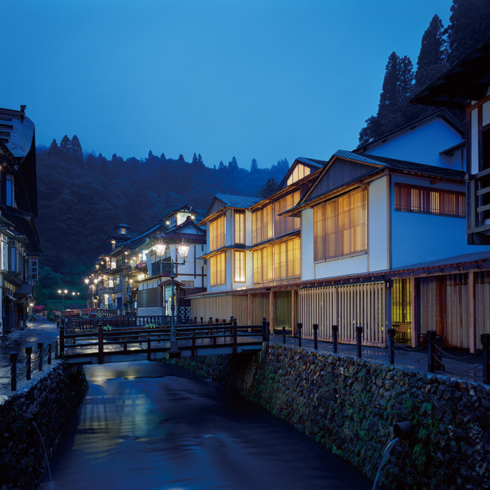 山形・銀山温泉］旅館 藤屋 ペア宿泊｜体験ギフト リンベル｜カタログギフトのリンベル[公式]