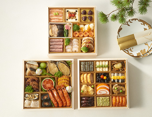 サライのおせち 三段重